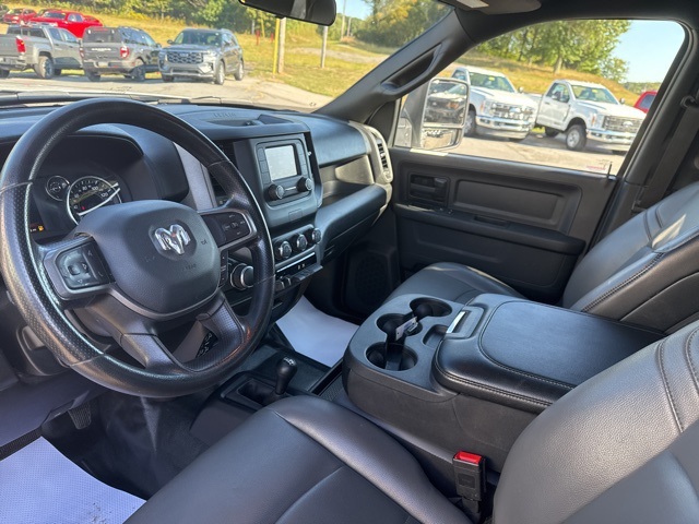 2024 Ram 2500 Tradesman photo 16