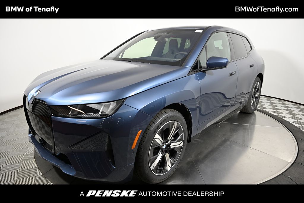 2026 BMW iX 45's photo