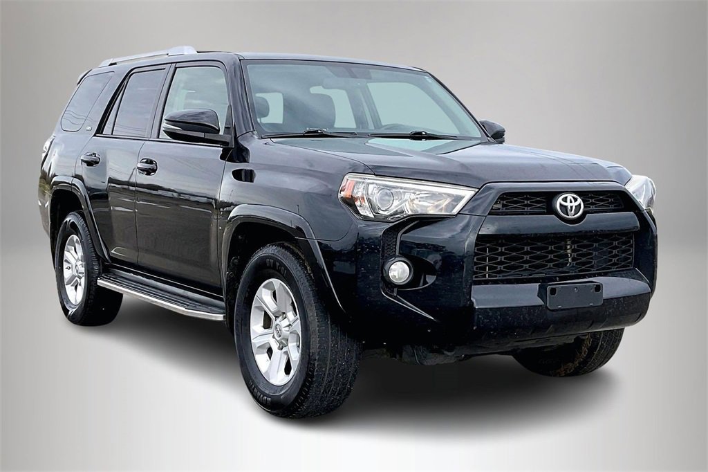 2017 Toyota 4Runner SR5 Premium's photo