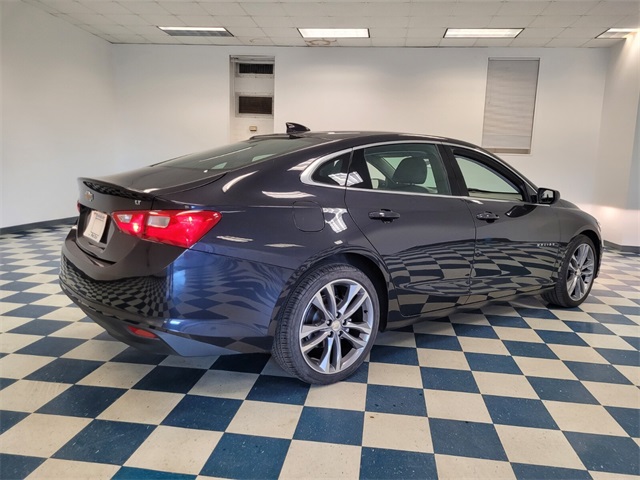 2023 Chevrolet Malibu 1LT photo 3