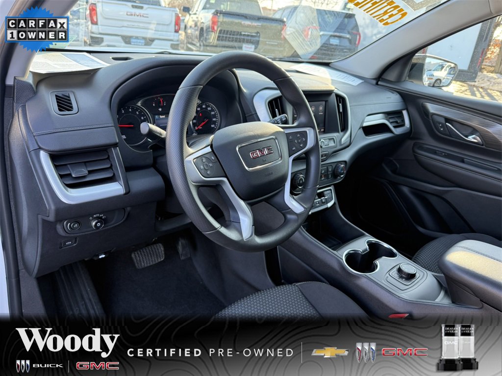 2023 GMC TERRAIN - Image 15