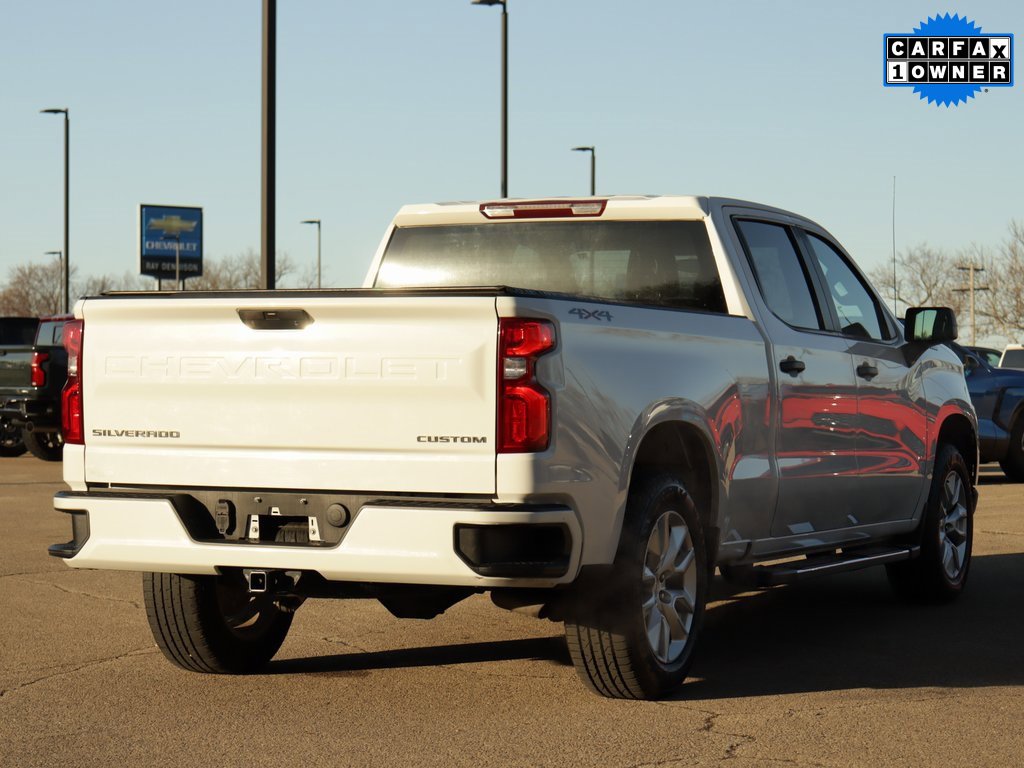 2022 Chevrolet Silverado 1500 Custom photo 7