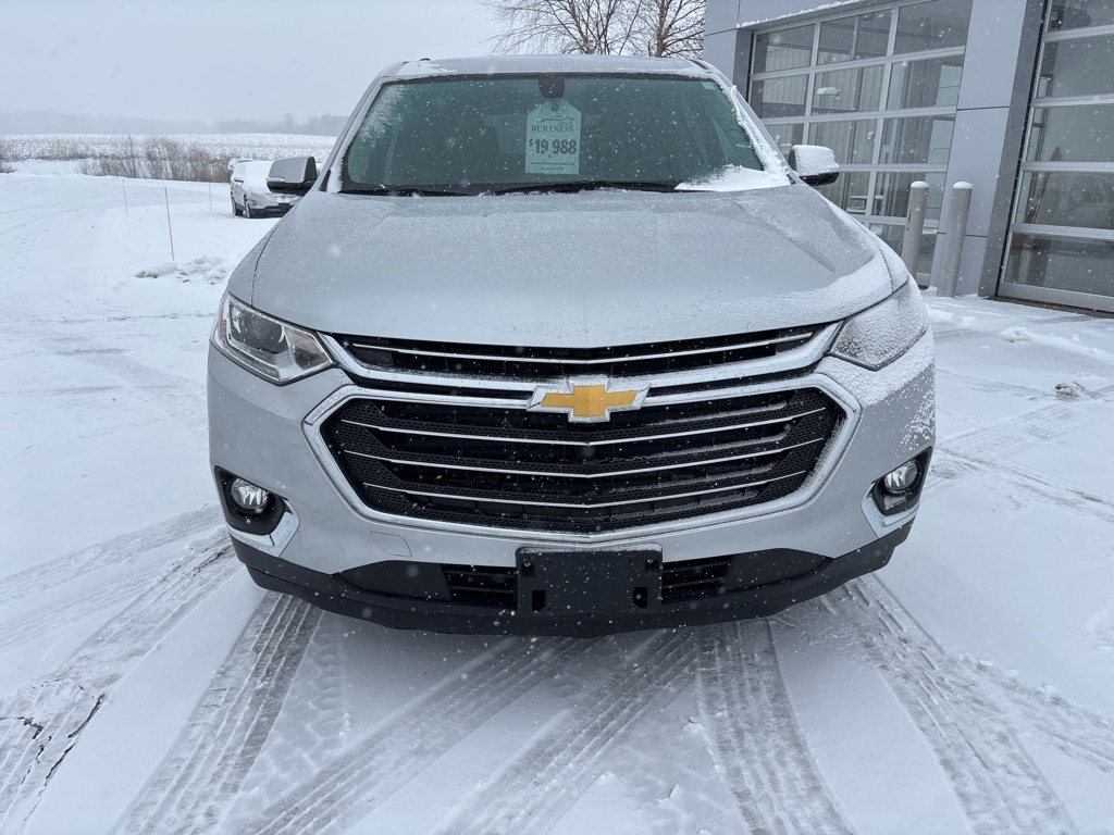 2019 Chevrolet Traverse photo 2