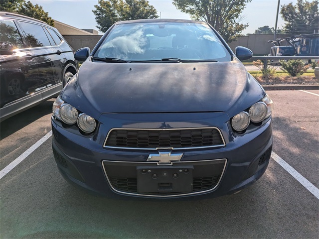 2014 Chevrolet Sonic LS photo 8