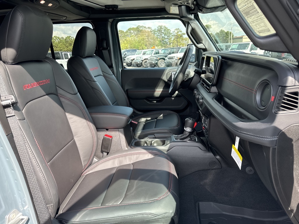 2025 Jeep Gladiator Rubicon photo 27