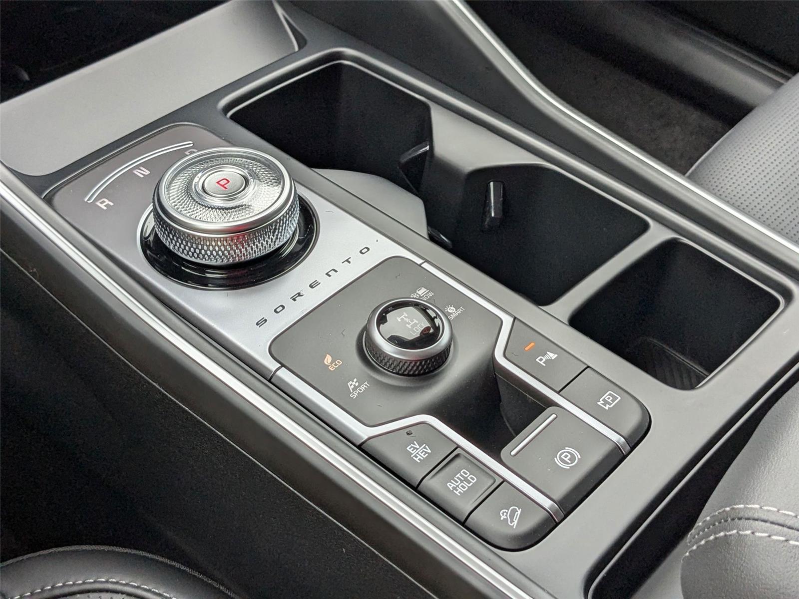 2025 Kia Sorento Plug-In Hybrid EX photo 22
