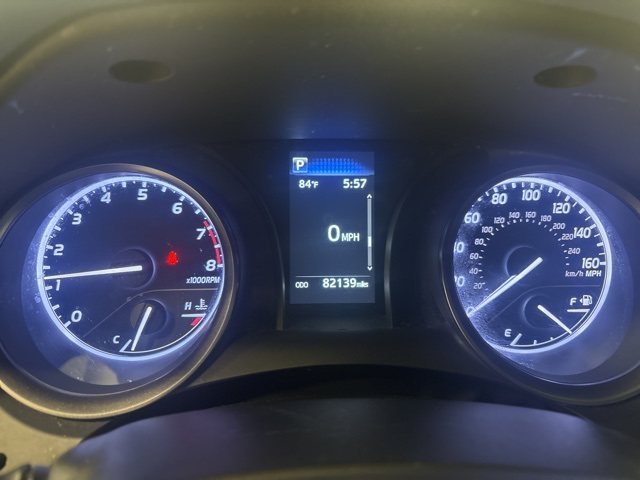 2022 Toyota Camry SE photo 17