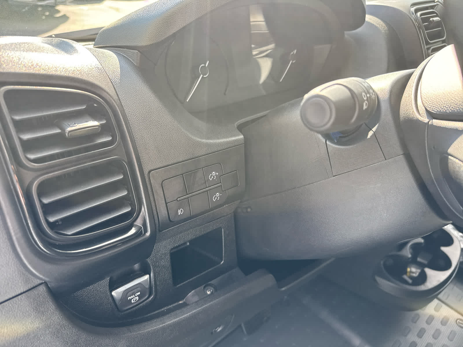 2025 Ram ProMaster 2500 photo 10