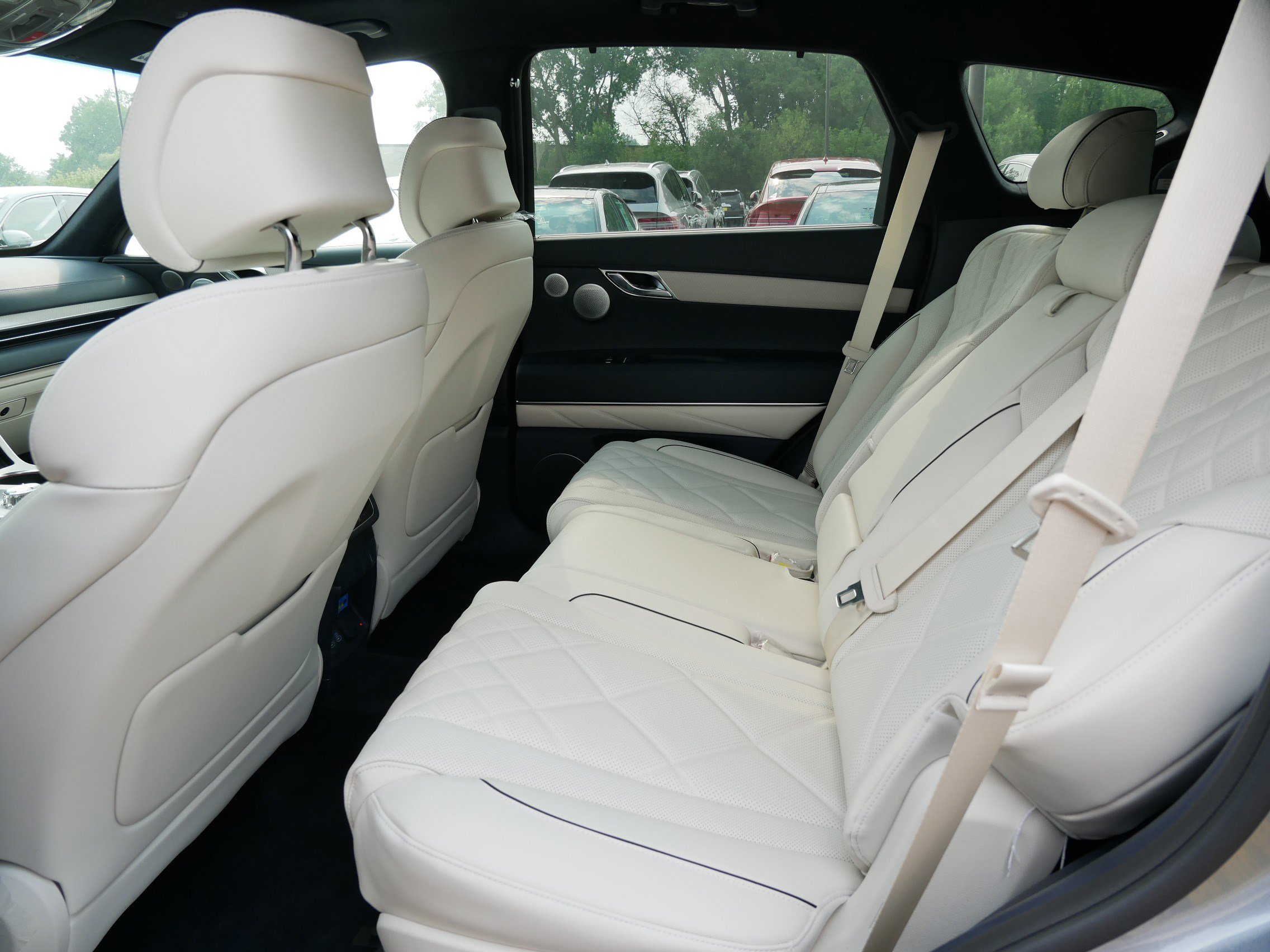 2025 Genesis GV80 3.5T Prestige photo 4