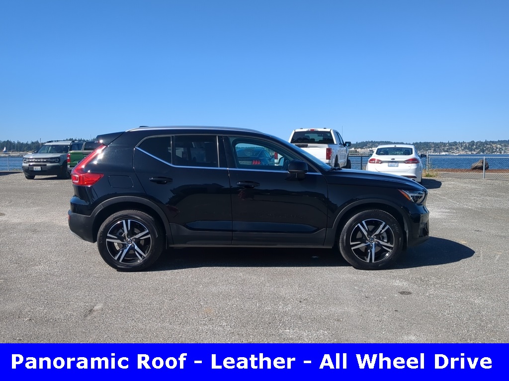 2024 Volvo XC40 Core photo 16