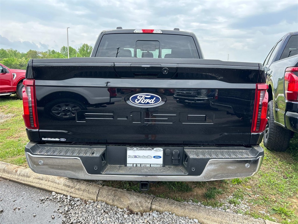 2025 Ford F-150 XLT photo 2