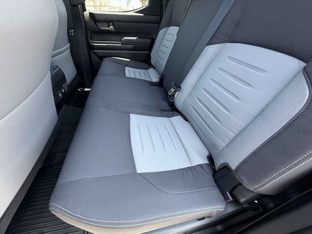 2025 Toyota Tacoma TRD 4x4 photo 24