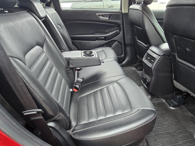 2018 Ford Edge SEL photo 13