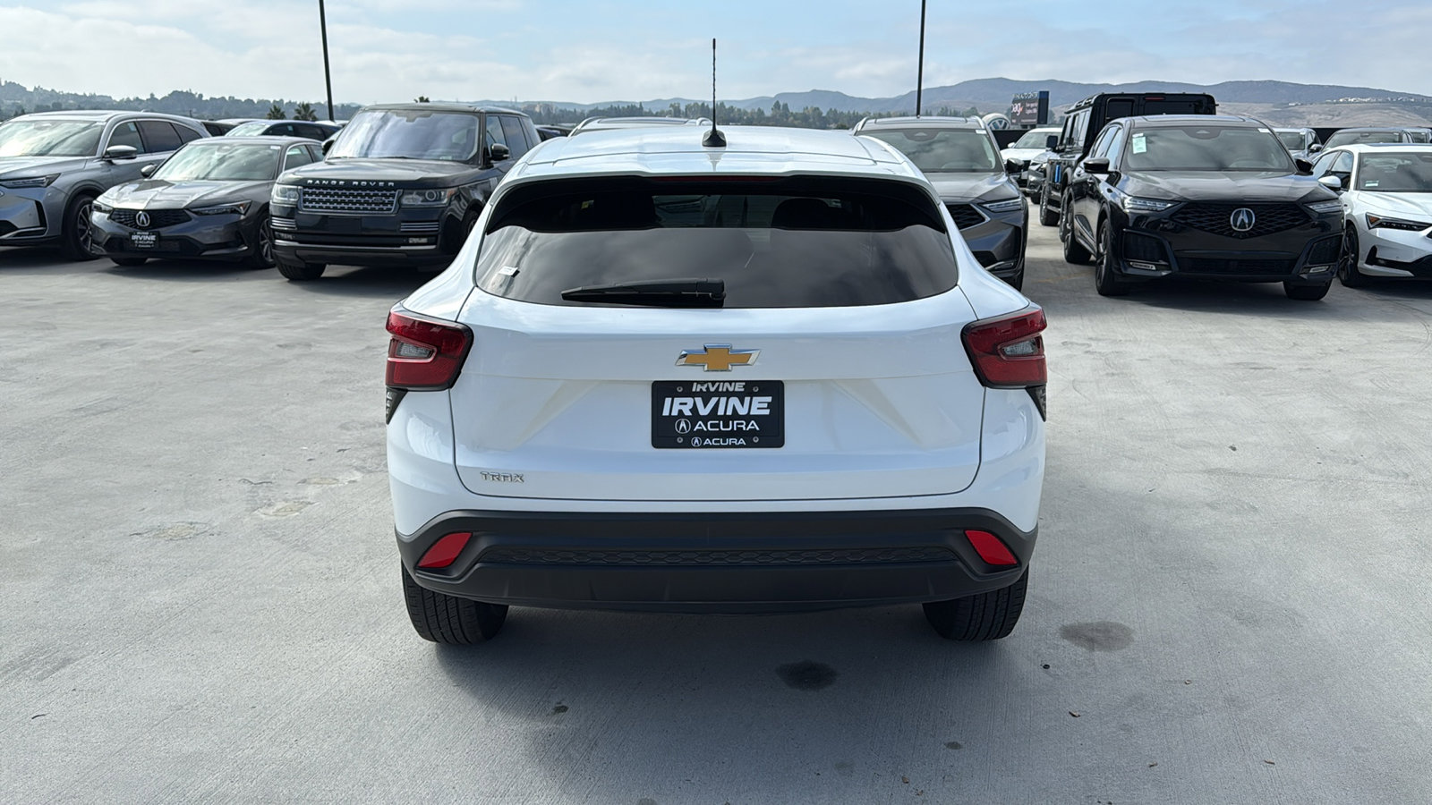 2024 Chevrolet Trax LS photo 3