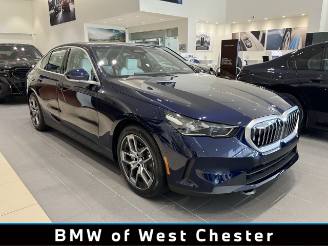 BMW5シリーズ　225/55R17×4 New 2026 BMW 5 Series 530i xDrive 4dr Car in West Chester