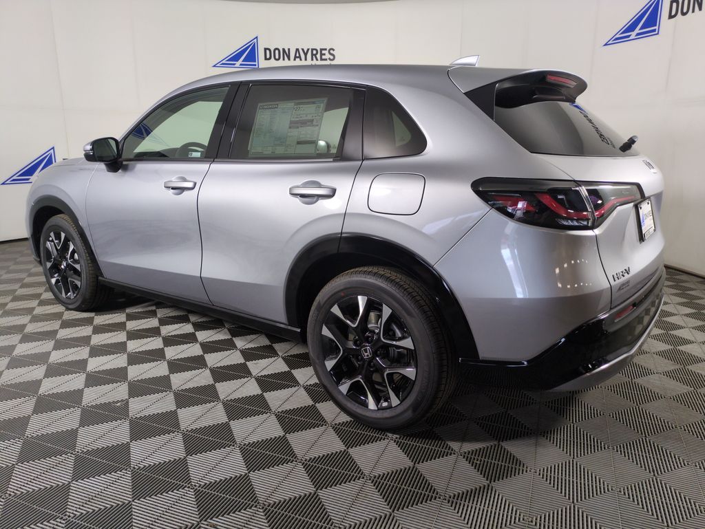 2026 Honda HR-V EX-L photo 3