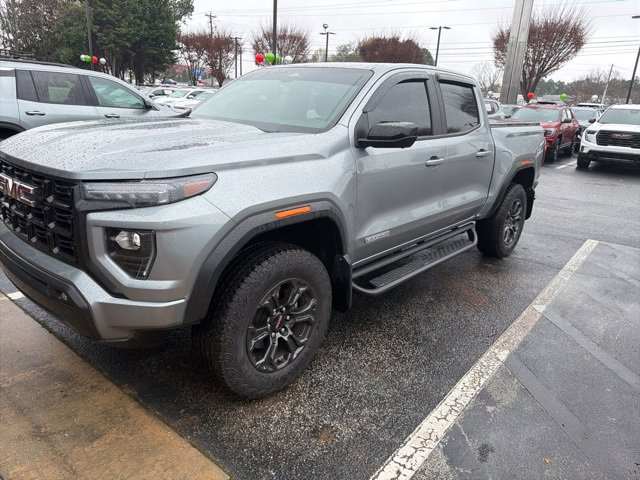 2024 GMC Canyon Elevation's photo