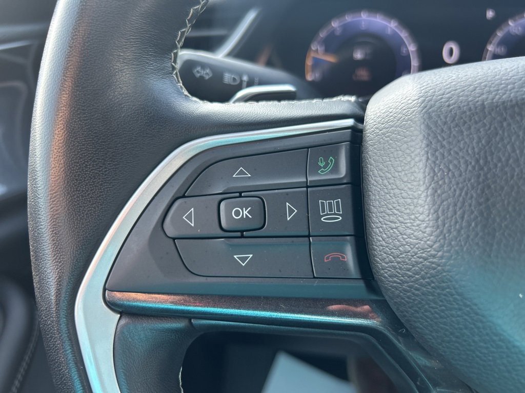 2022 Jeep Grand Cherokee Altitude photo 28