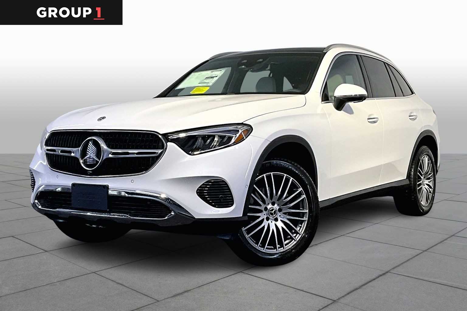 2026 Mercedes-Benz GLC Base's photo