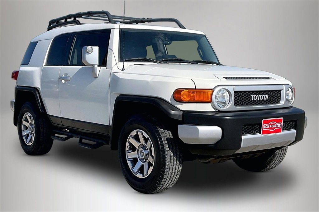 2014 Toyota FJ Cruiser Base