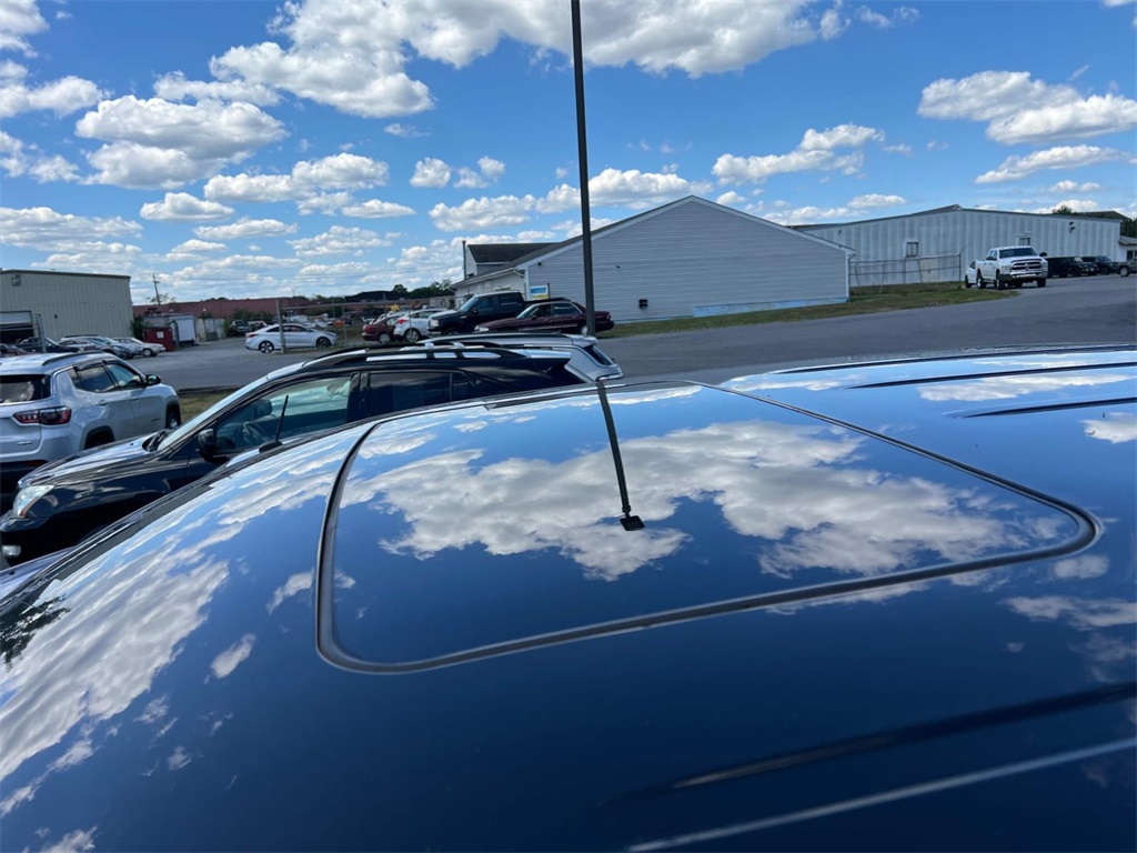 2016 Ram 1500 Laramie photo 14