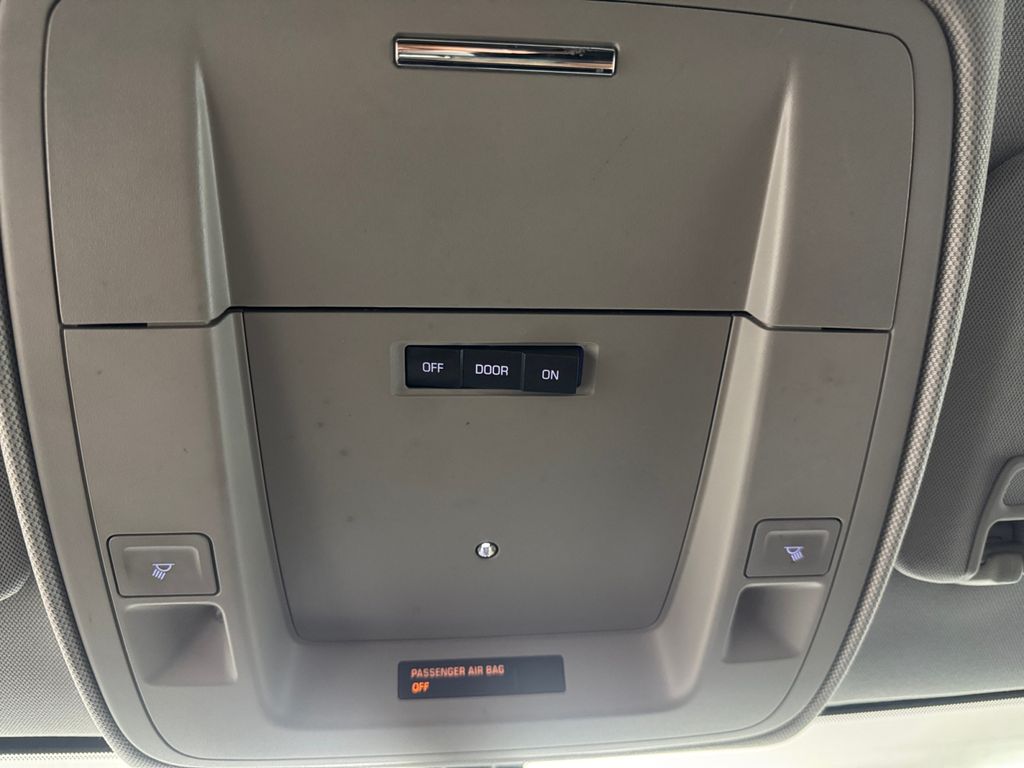 2019 Chevrolet Silverado 1500 LT photo 27
