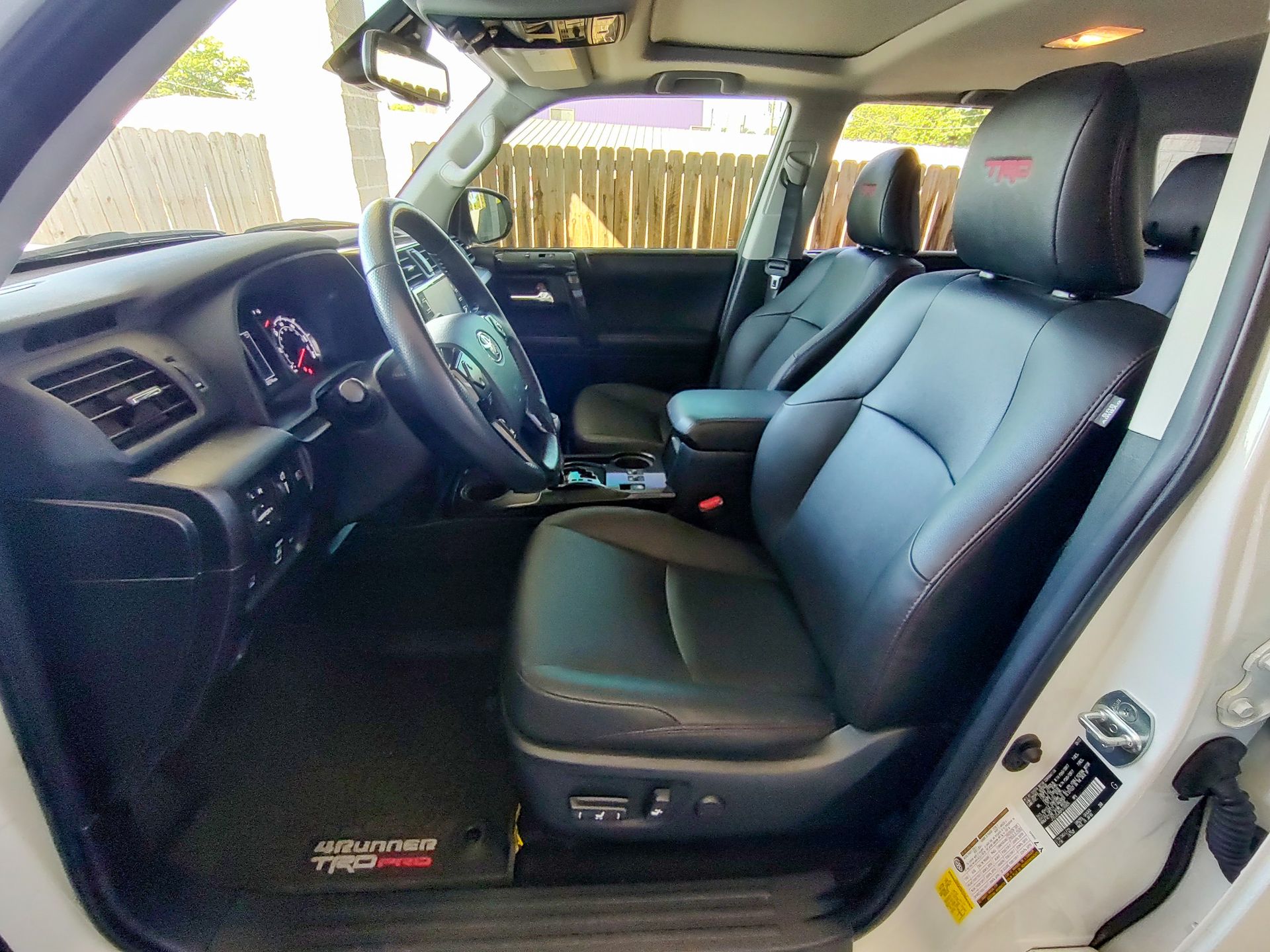 2023 Toyota 4Runner TRD Pro photo 4