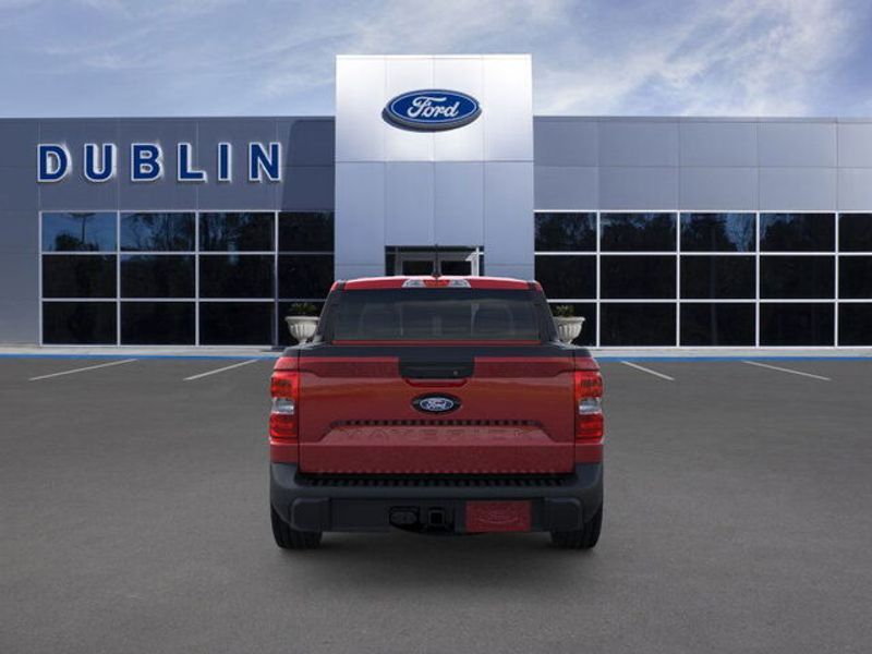 2025 Ford Maverick XLT photo 4