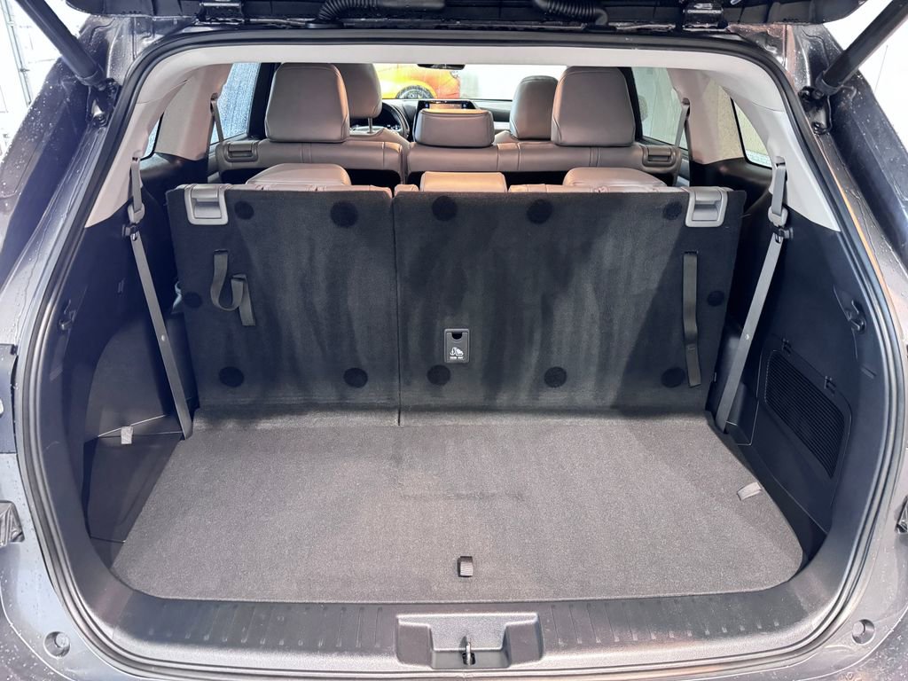 2022 Toyota Highlander Hybrid XLE photo 8