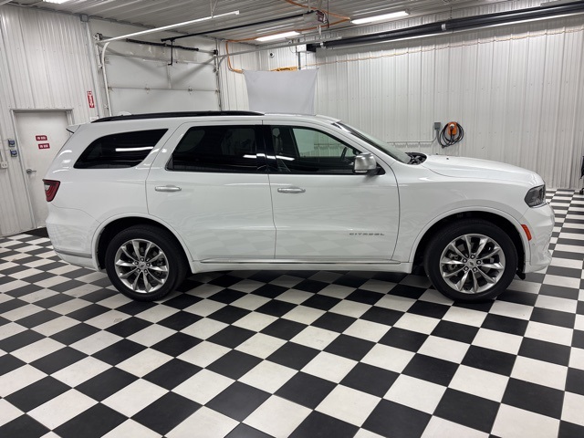 2022 Dodge Durango Citadel photo 3