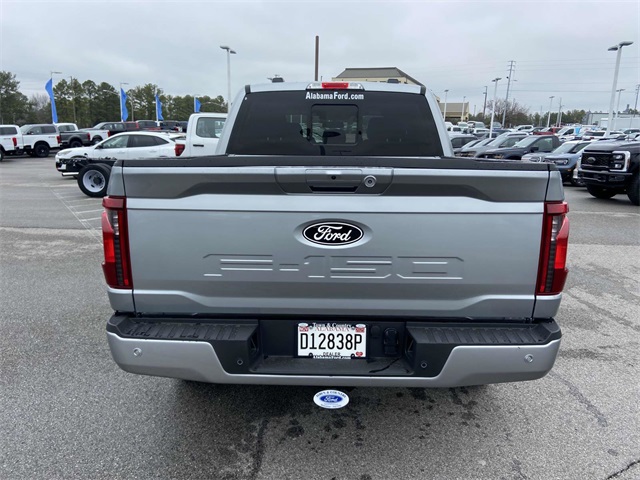 2025 Ford F-150 XLT photo 4
