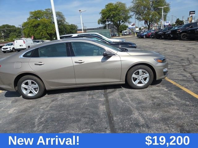 1G1ZD5ST5RF143397
