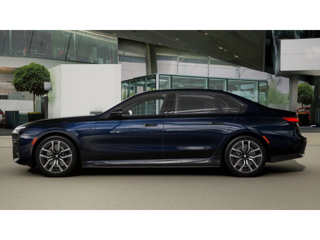 2026 Bmw 750e photo 4