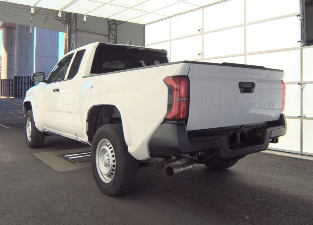 2024 Toyota Tacoma SR photo 4