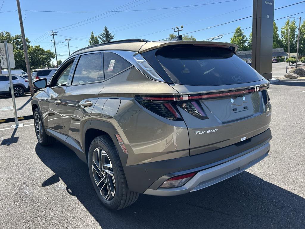 2025 Hyundai Tucson Hybrid Limited photo 4