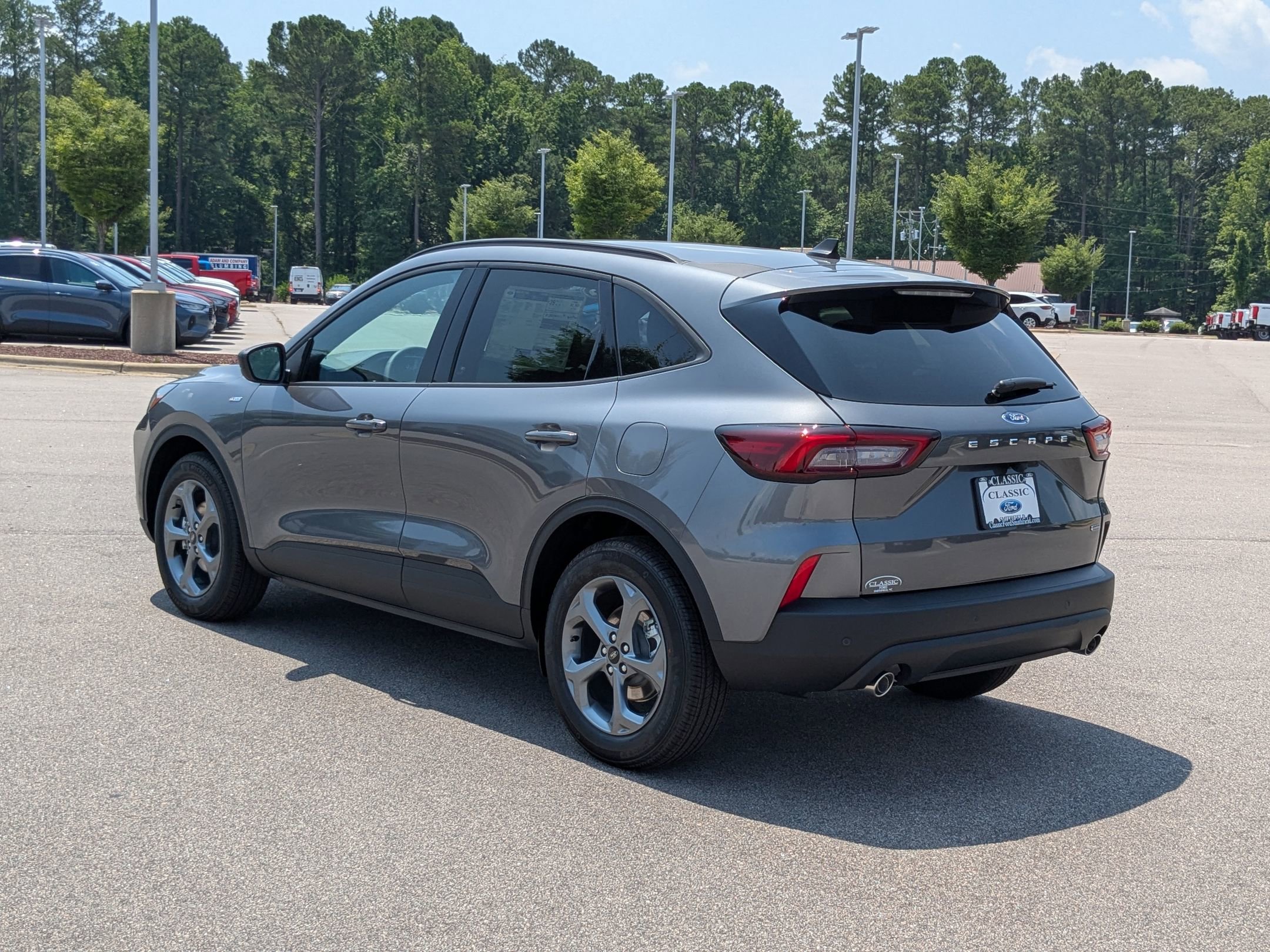 2025 Ford Escape ST-Line photo 8