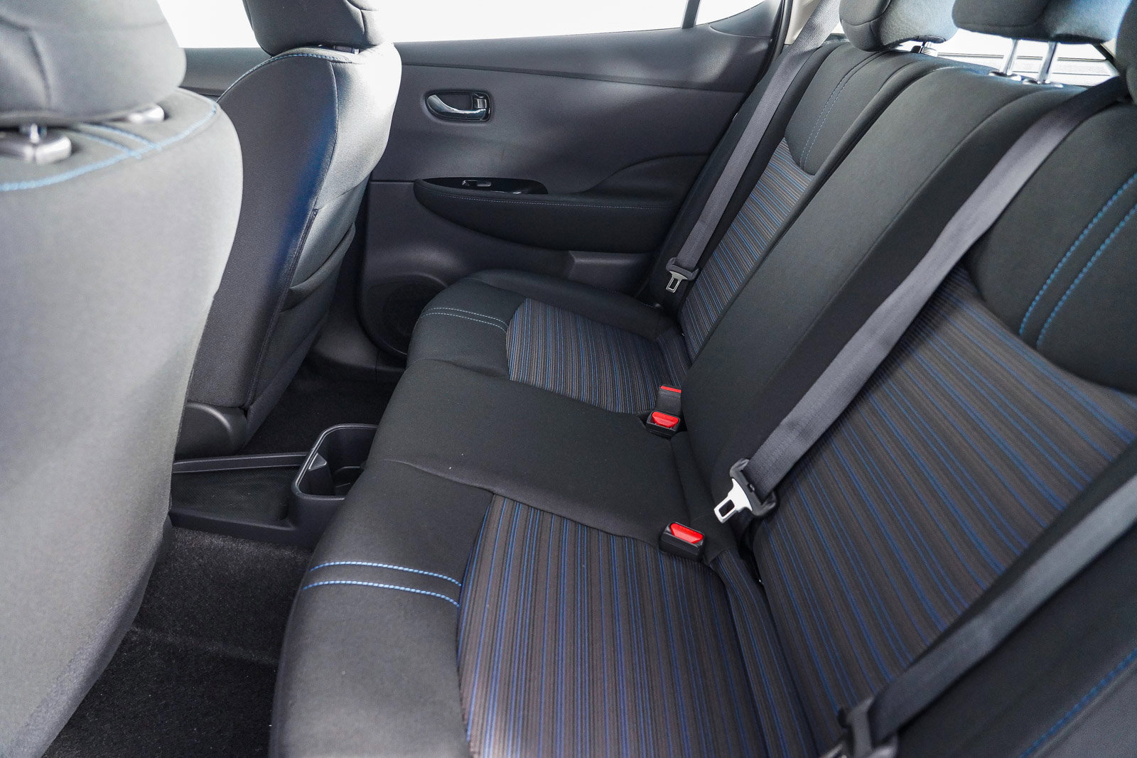 2025 Nissan Leaf SV Plus photo 18