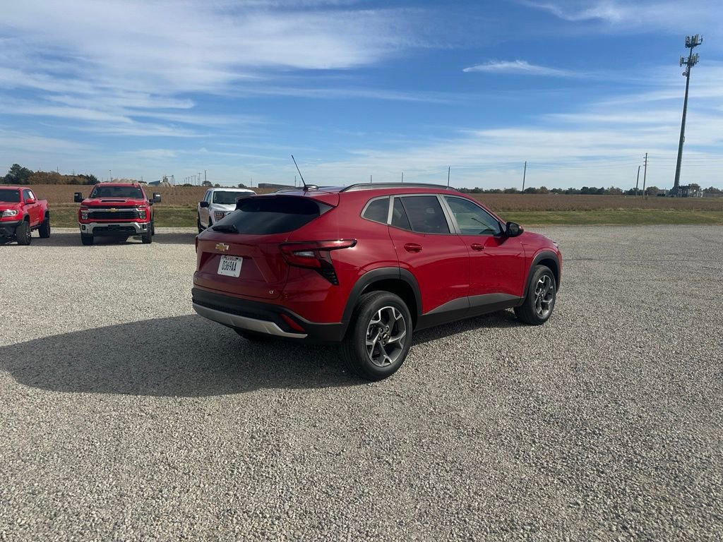 2026 Chevrolet Trax LT photo 3