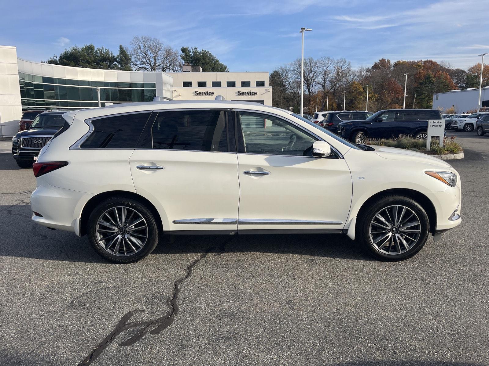 Used 2019 INFINITI QX60 LUXE with VIN 5N1DL0MM2KC549637 for sale in Norwood, MA