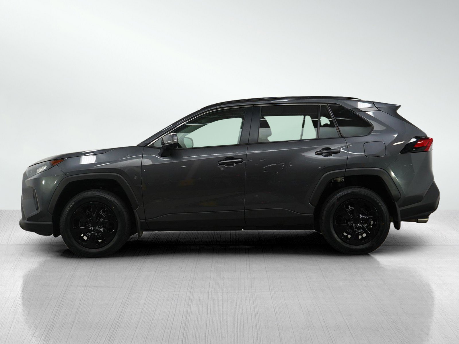 Used 2021 Toyota RAV4 LE with VIN 2T3G1RFV5MC233393 for sale in Minneapolis, Minnesota