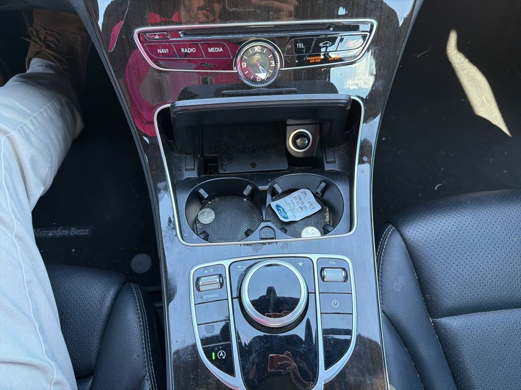 2018 Mercedes Benz C 300 photo 22