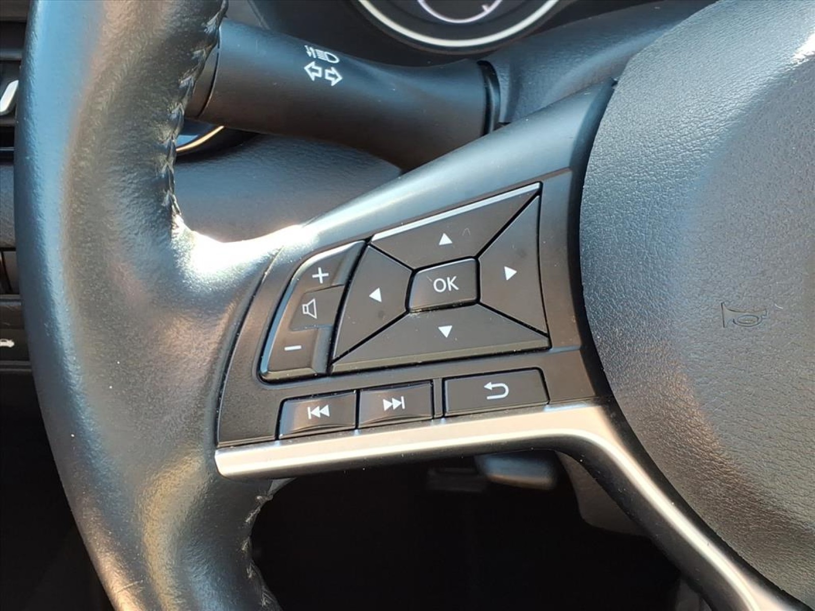 2024 Nissan Sentra SV Black at Robbins Nissan