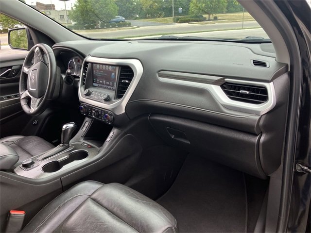 2019 Gmc Acadia SLT photo 19