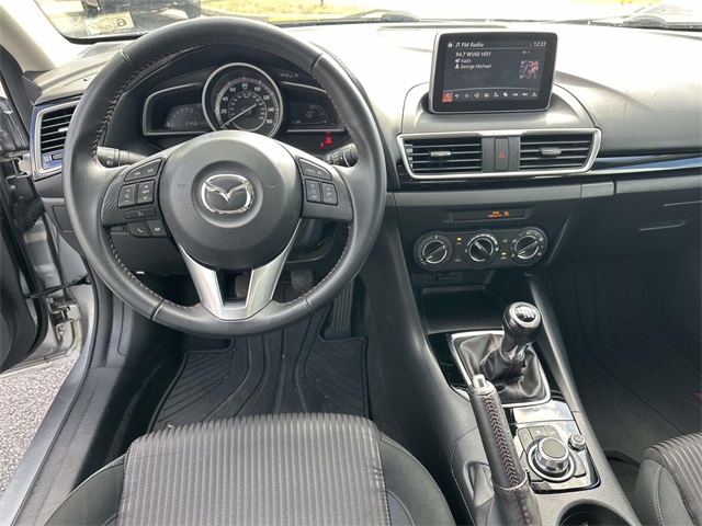 2015 Mazda Mazda3 Touring photo 15