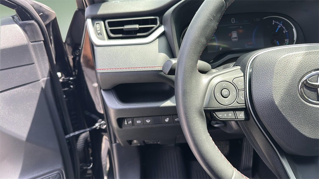 2021 Toyota RAV4 Prime XLE Premium photo 26