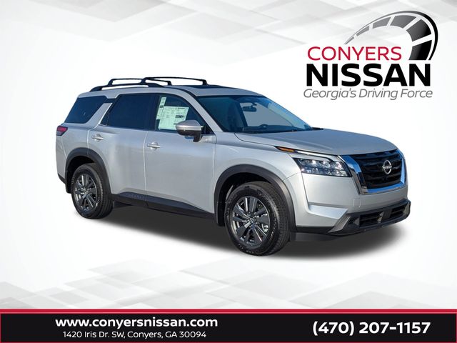 2025 Nissan Pathfinder SV's photo