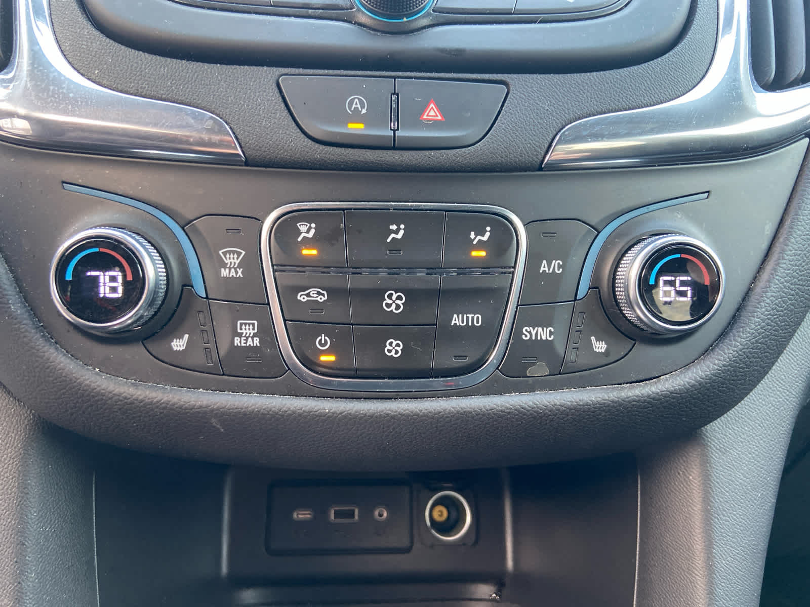 2023 Chevrolet Equinox LT photo 20