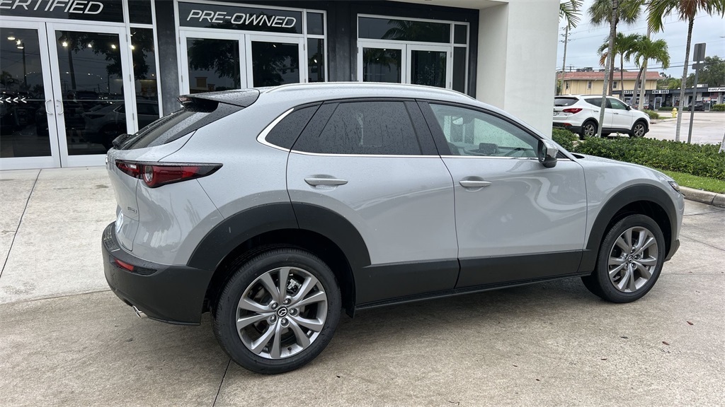 2025 Mazda CX-30 2.5 S Preferred photo 4