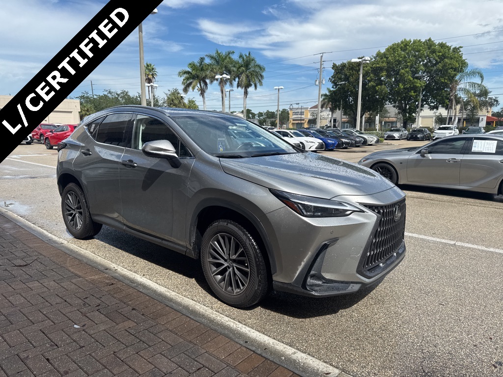 2022 Lexus NX 350 Premium photo 2