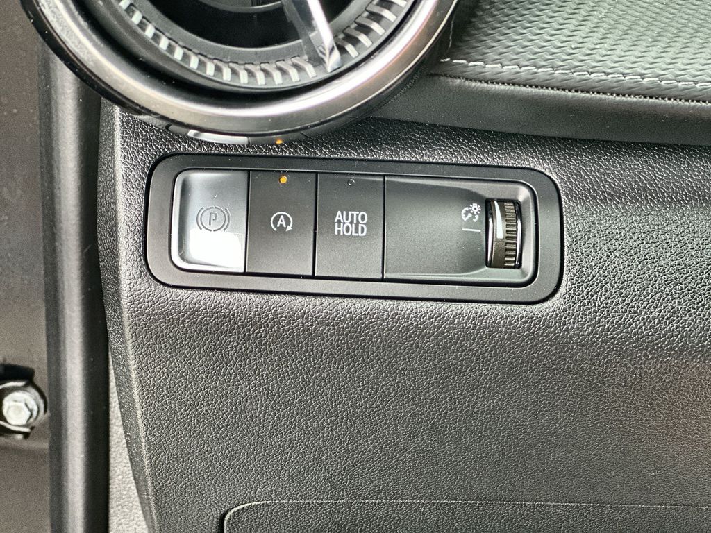 2025 Chevrolet Equinox LT photo 16